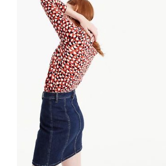 GET READY FOR VALENTINE'S DAY!Marino wool J. Crew Heart Sweater. - Picture 2 of 4